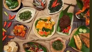 Makanan Indonesia, Kuliner Tradisional, Bahan Makanan Khas, Masakan Daerah, Pariwisata Kuliner, Kuliner, Pariwisata